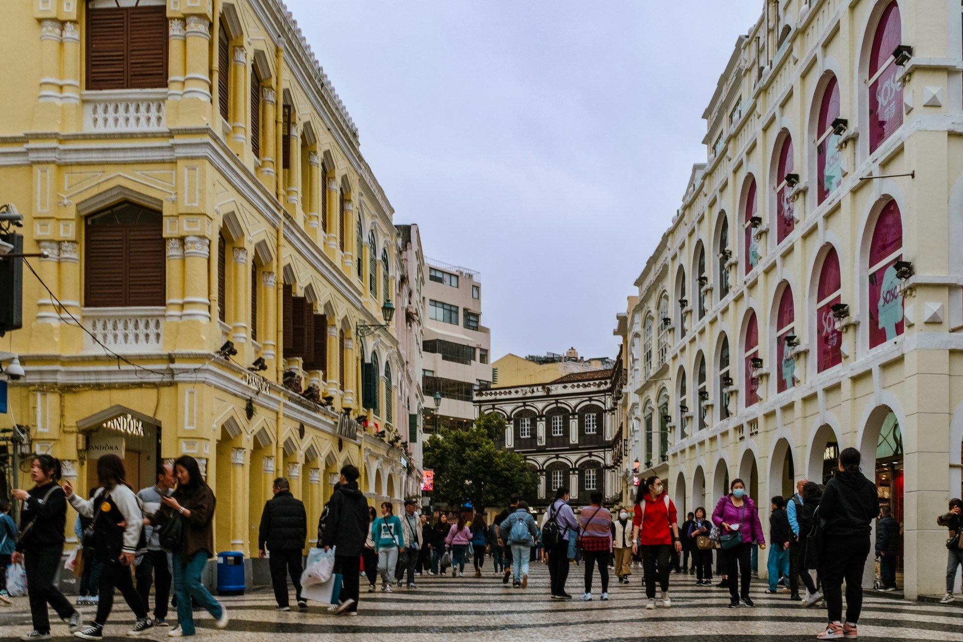 Guía Completa para Viajar Entre Hong Kong y Macao