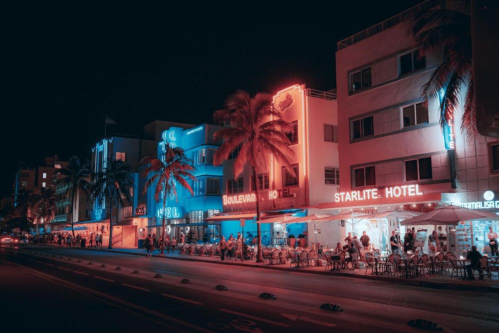  Florida Hosts the Largest Collection of Art Deco Buildings