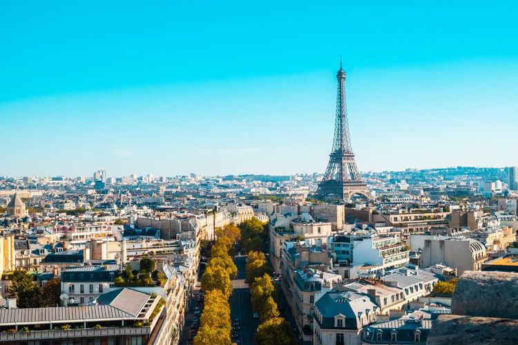 We offer our expertly chosen on-the-go guide on the best places to see in France.