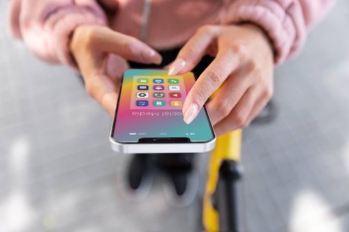 Ya seas un trotamundos saltando de continente en continente o un mochilero explorando una sola región, hay una app de eSIM para tu iPhone que está perfectamente adaptada para ti.