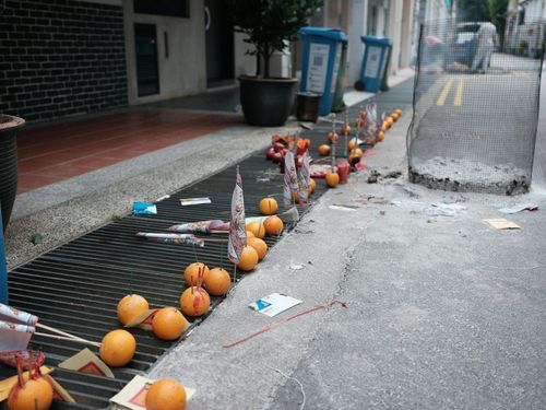 Offering in Hungry Ghost day festival