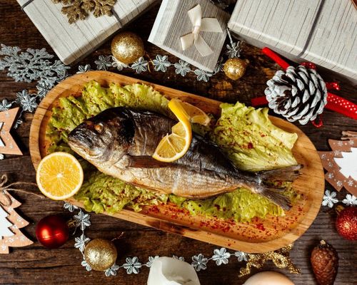 Italian Christmas meals often include the Feast of the Seven Fishes on Christmas Eve