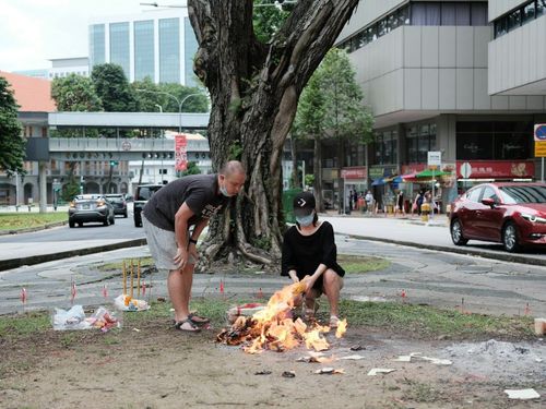 Offering Ghost day festival