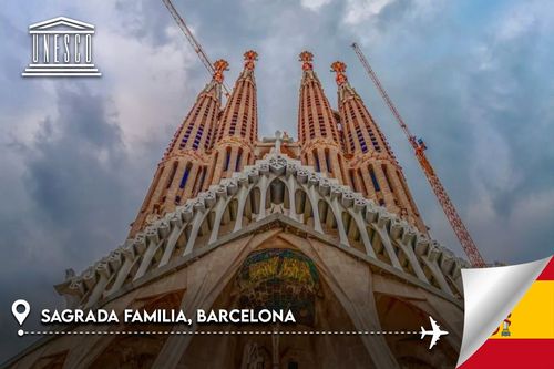 Interesting things about spain: Sagrada Familia Basilica