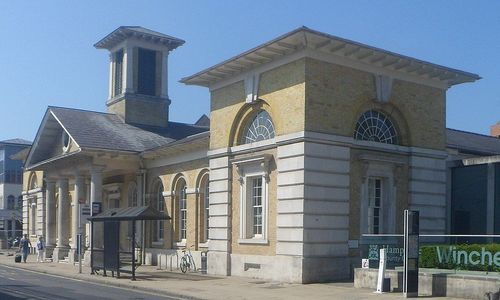 Winchester Discovery Centre and Library UK