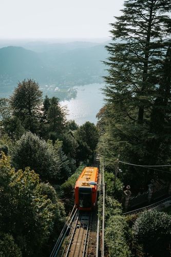 Among Chattanooga's attractions, it's important to mention the Incine Railway