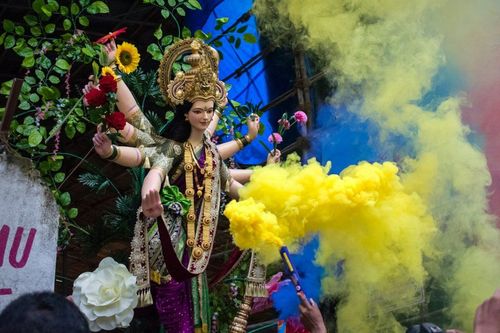 Rituals in Mumbai during Navratri